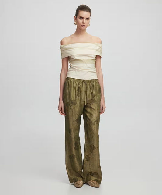 Ekru blouse